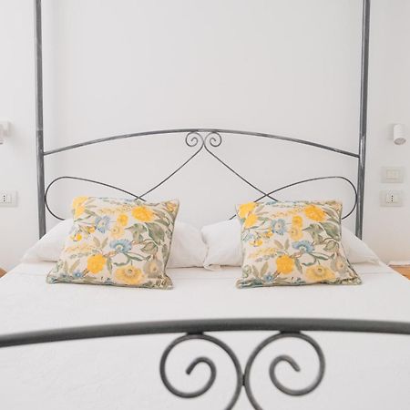 Casa Giulia Bed & Breakfast เวียสเต ภายนอก รูปภาพ