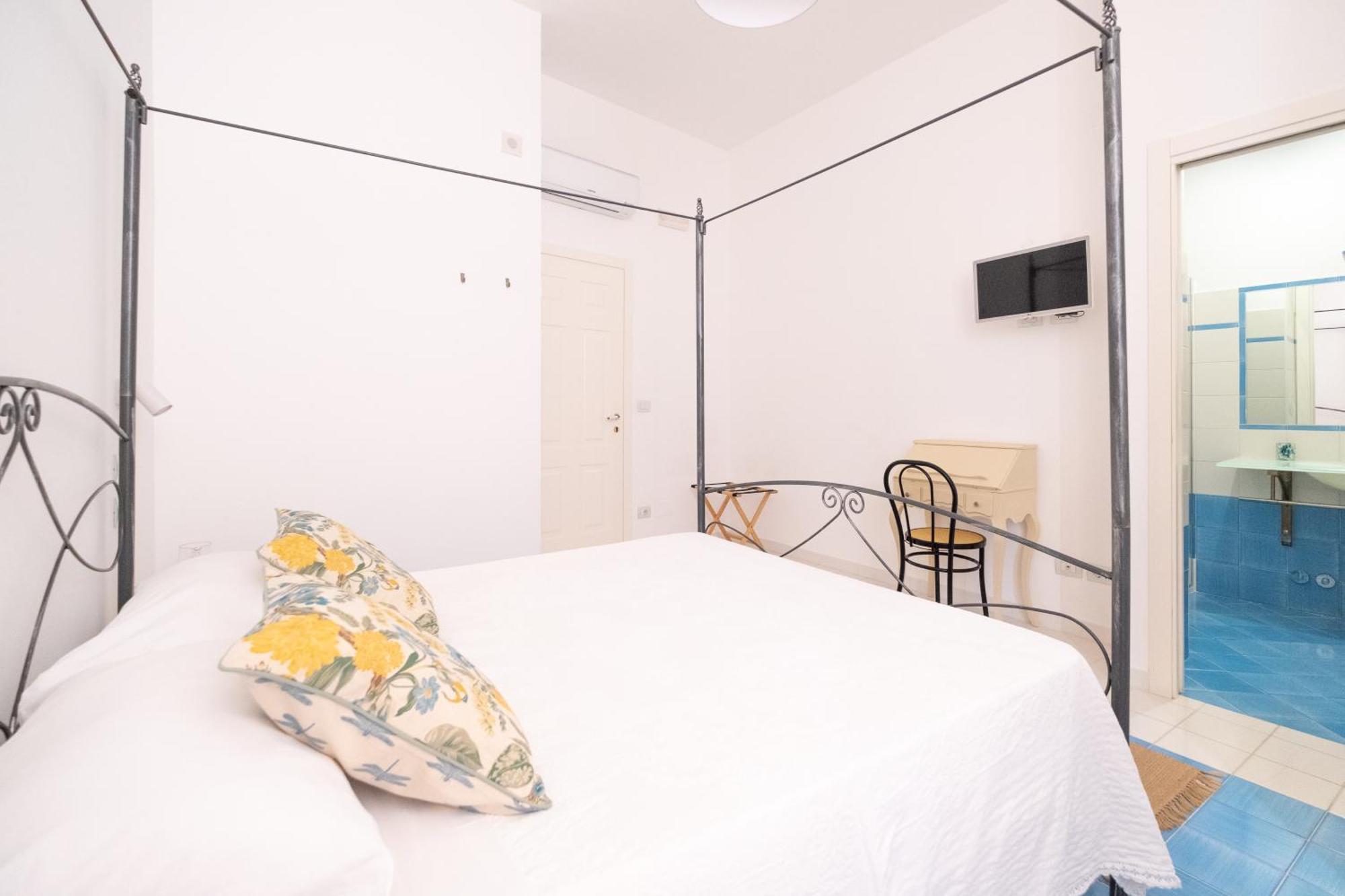 Casa Giulia Bed & Breakfast เวียสเต ภายนอก รูปภาพ